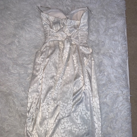 Small Teen White Strapless Dress - Picture 2 of 2